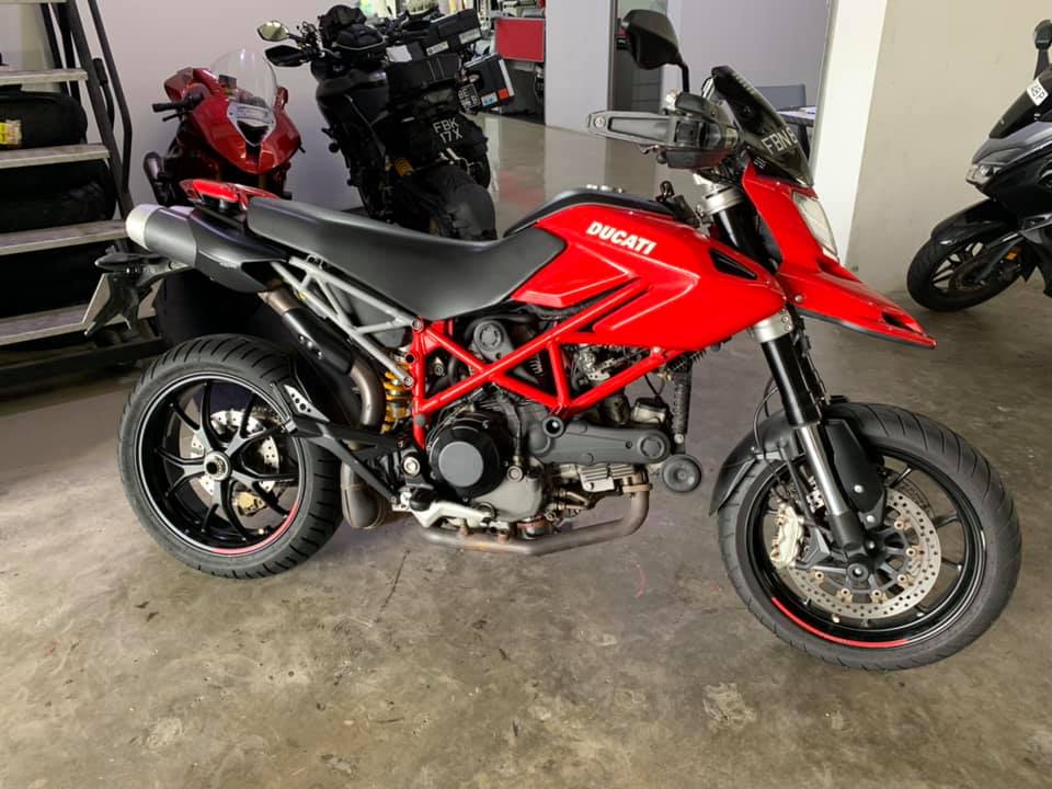 TRAXX Motor Ducati Hypermotard 01