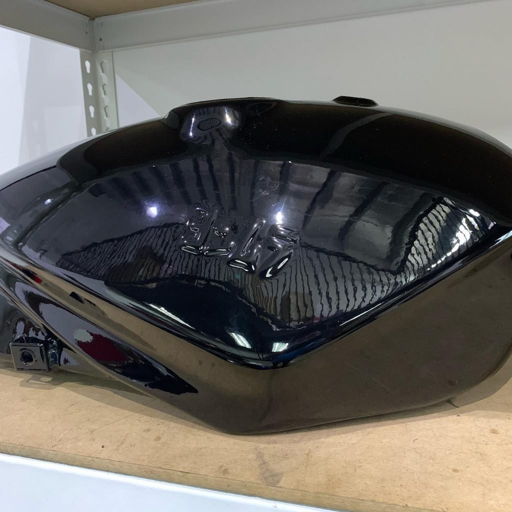 TRAXX Suzuki Katana - 8