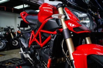 TRAXX Ducati Streetfighter 848 - 01