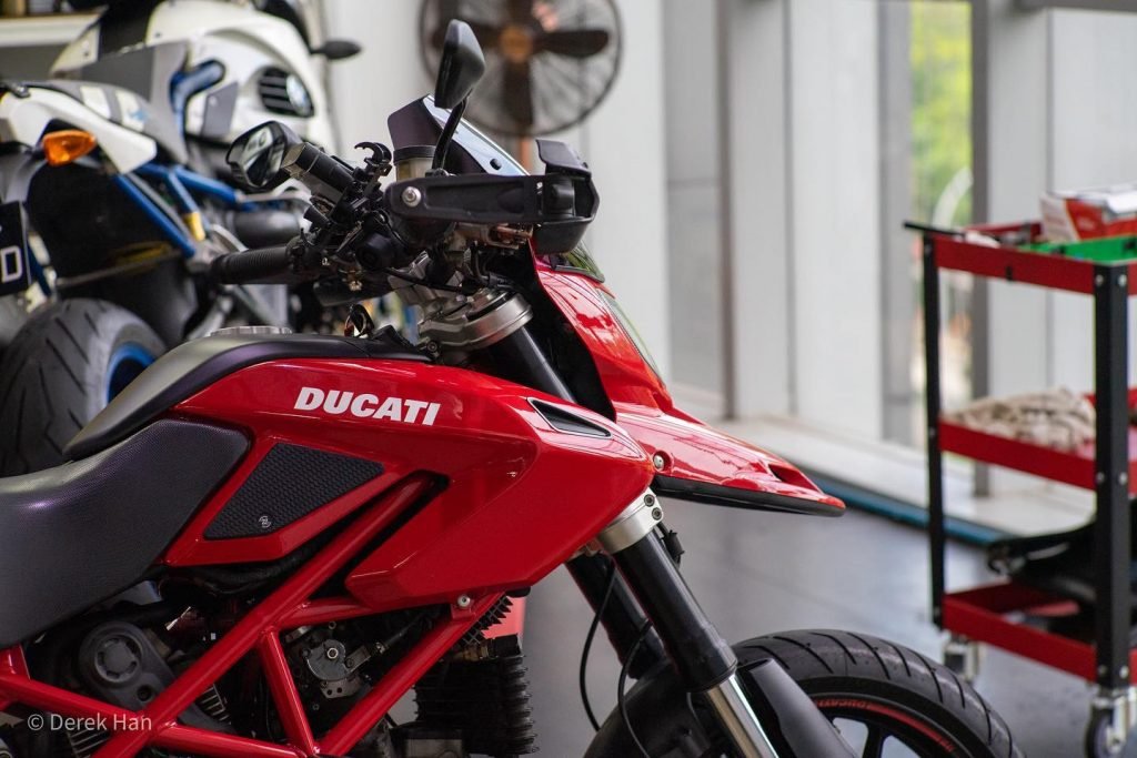 20200707 TRAXX – Ducati Hypermotard 06