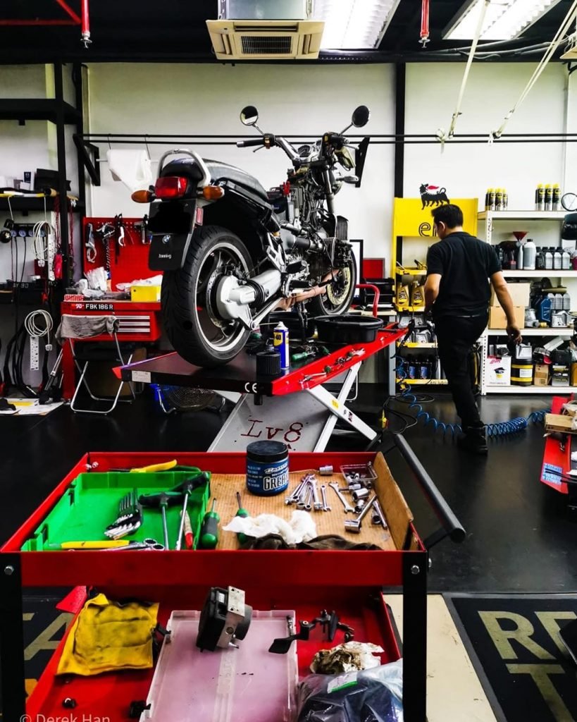 20200926 TRAXX – BMW R1100R – 02