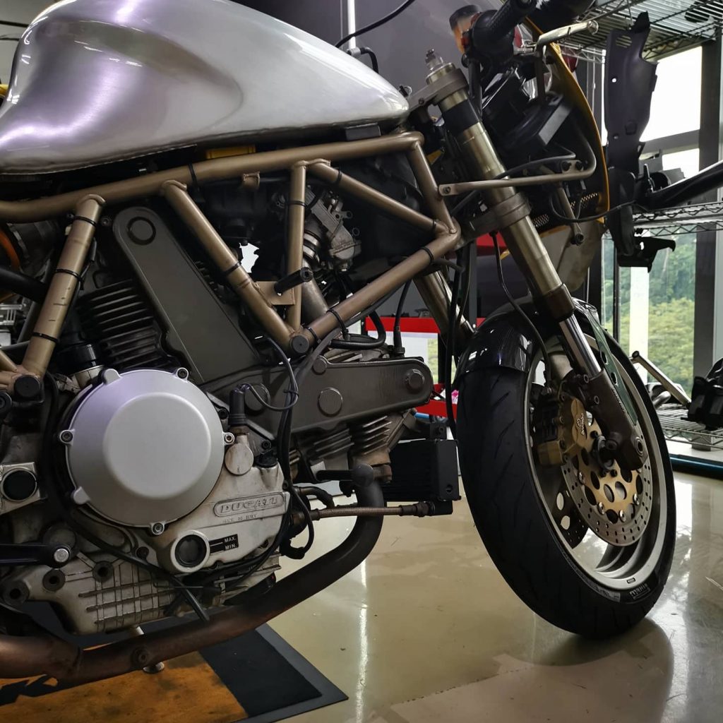 20201005 TRAXX - Strip Strip Strip 03