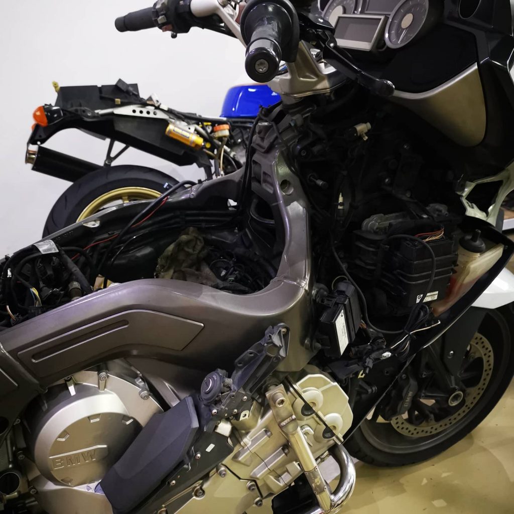 20201005 TRAXX - Strip Strip Strip 04