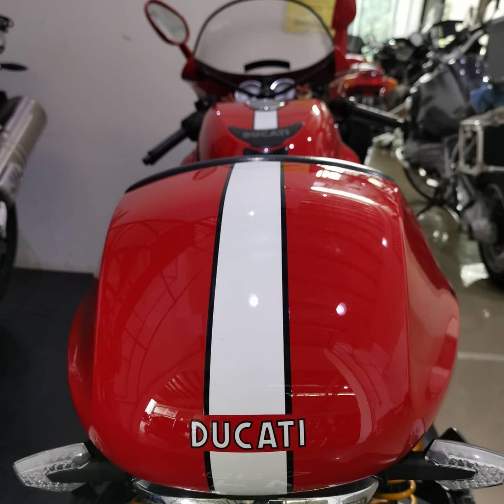 20201007 TRAXX - Ducati SportClassic - 01