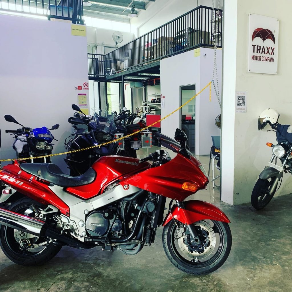 20201109 TRAXX - Kawasaki RZ11 - 01