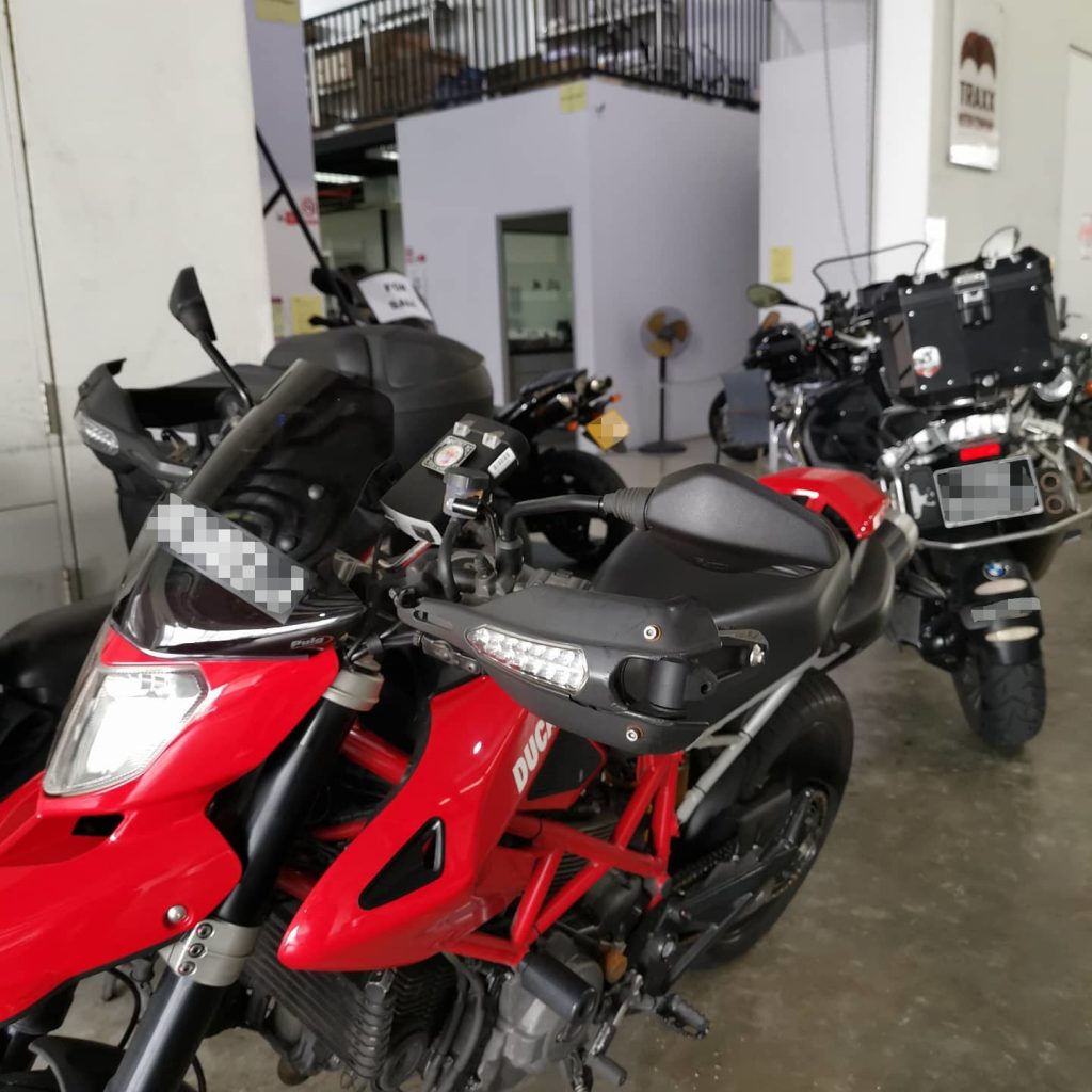 20210408 TRAXX - Ducati Hypermotard - 07