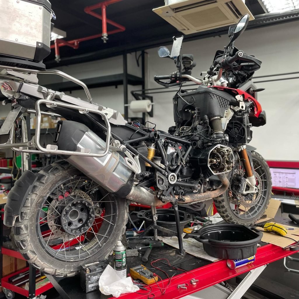 20210812 TRAXX - BMW R1200GSA - 12