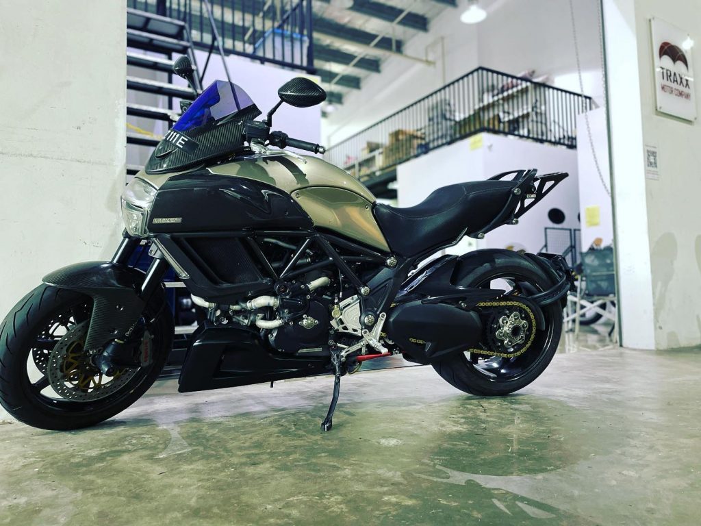 20211207 TRAXX - Ducati Diavel Titanium - 01